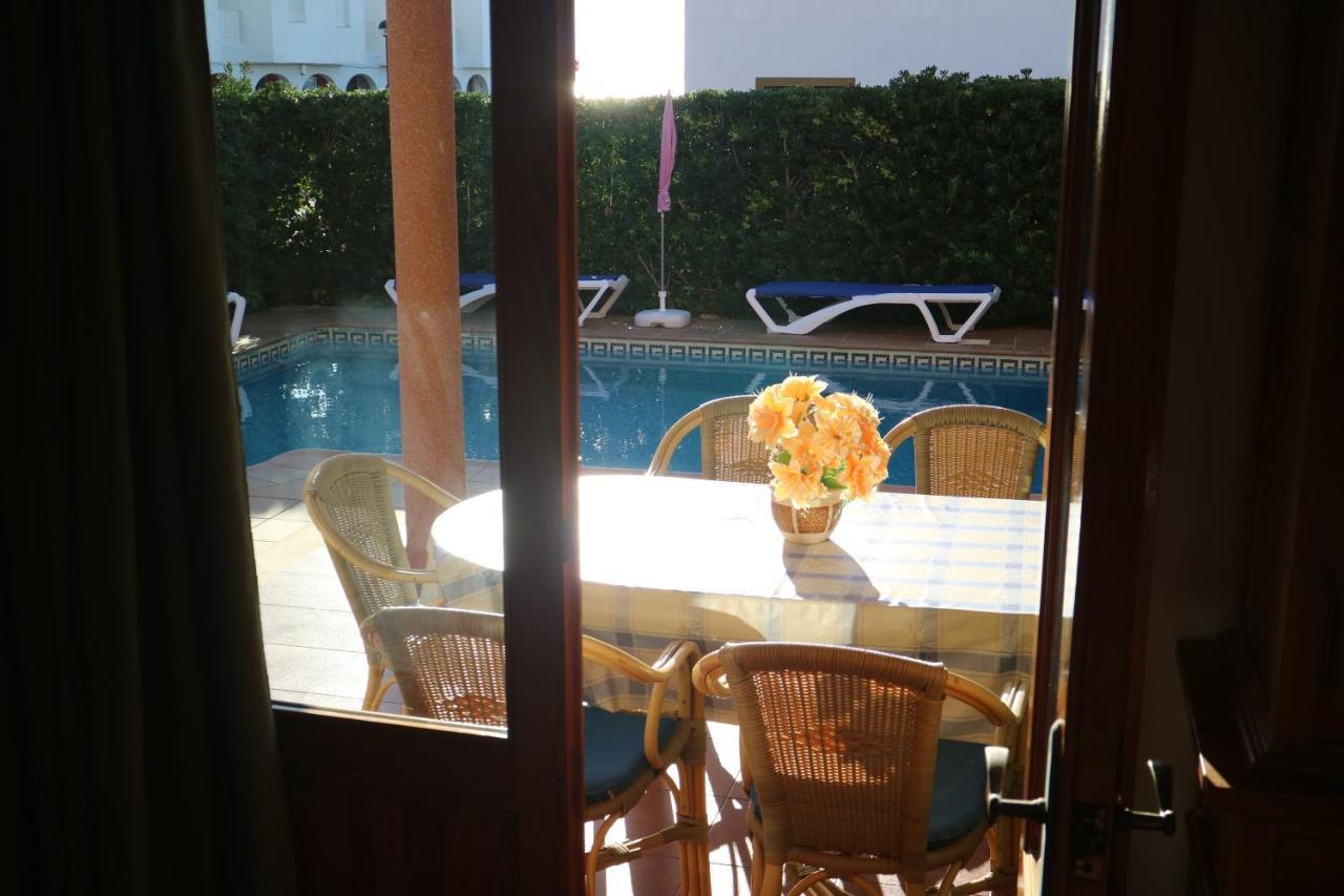 Spectacular Villa With Swimmingpool In Cala Blanca Κάλα Μπλάνκα Εξωτερικό φωτογραφία